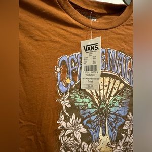 Vans Brand. New with tag shirt sleeve tshirt. Size Small